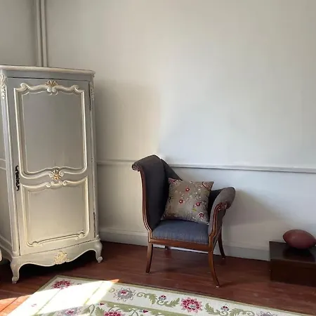 Vakantiehuis Beautiful Charente With Swimming Pool Marcillac-Lanville