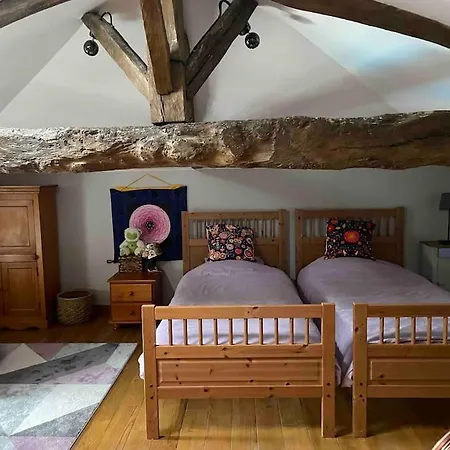 Semesterbostad Beautiful Charente With Swimming Pool Marcillac-Lanville
