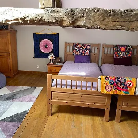 Vakantiehuis Beautiful Charente With Swimming Pool *