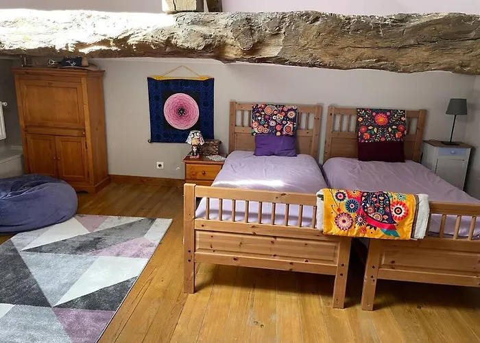 Сasa de vacaciones Beautiful Charente With Swimming Pool *